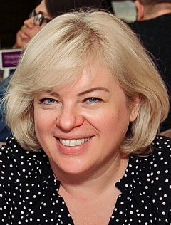 Лариса Оболонская 