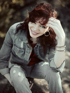 Елена Ларченкова 